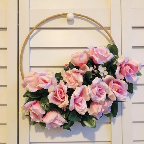 Pink Rose Wreath Twine Wreath, Rose Romantic, Rose Wreath, Holiday Wreaths, Floral Decor, Kids House, Twine, Pink Rose, Trending Accessories