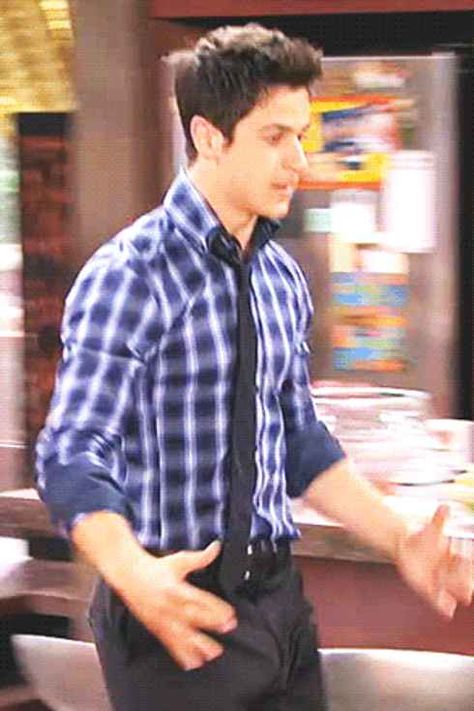 The 21 Most Important Celebrity Bulges Of All Time Jake Lloyd, David Henrie, Waverly Place, Disney S, Man Candy, Attractive Guys, Kids Shows, Cute Celebrities, Celebrities Male