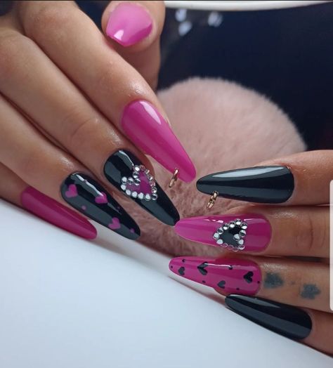 Hot Pink And Black Acrylic Nails Designs, Hot Pink And Black Valentines Day Nails, Barbie Pink And Black Nails, Purple And Black Valentine Nails, Fuchsia And Black Nails, Pink Purple And Black Nails, Simple Pink And Black Nails, Dark Pink And Black Nails, Magenta And Black Nails