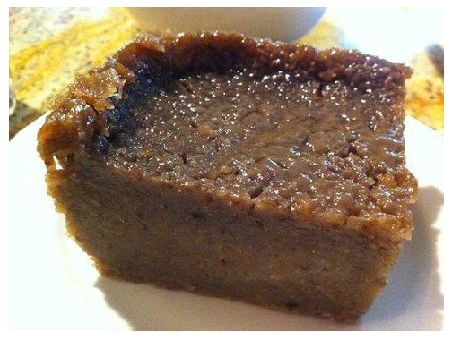 How To Make Jamaican Sweet Potato Pudding | The Readers Bureau Jamaican Sweet Potato, Jamaican Sweet Potato Pudding, Jamaican Desserts, Jamaica Villa, Sweet Potato Pudding, Puding Roti, Potato Pudding, Carribean Food, Jamaican Cuisine