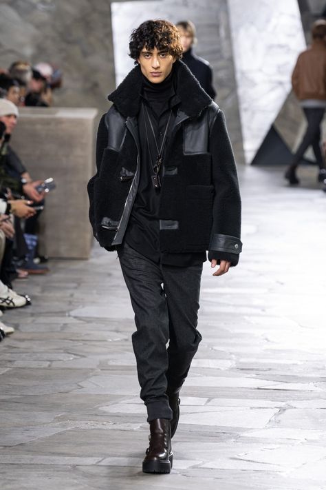 Fall 2023 Menswear, 2023 Menswear Fashion Show, Trend Council, Old Outfits, Loungewear Outfits, Hermes Men, Menswear Fashion Show, Menswear Fashion, Menswear Collection