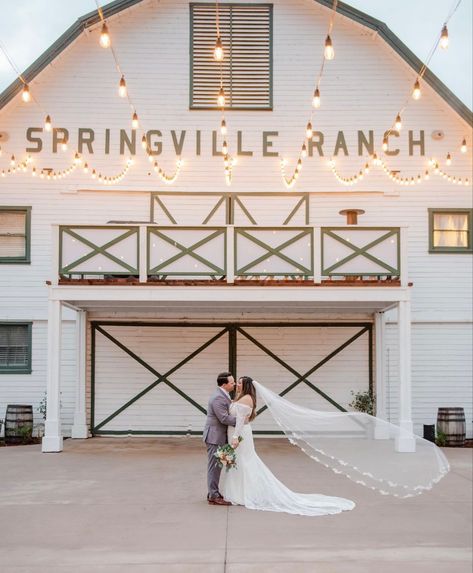 Ranch Wedding Venue, Ranch Wedding, Future Wedding, Wedding Venues, Wedding Photos