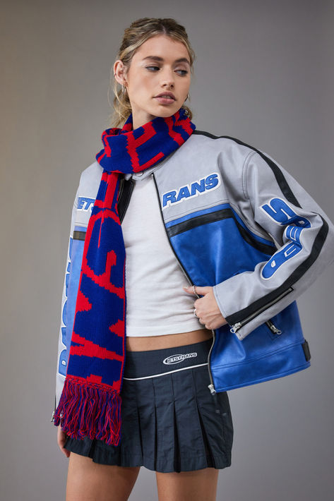 Celebrate from the stands with a football scarf by iets frans... Featuring bold jacquard sports motifs, this chunky knitted scarf is an easy athleisure addition complete with tassels at either side. UO exclusive. Football Scarf, Logo Scarves, Scarf Outfit, A Football, Winter Outfit, Fitness Inspo, Athleisure, Knitted Scarf, Winter Outfits