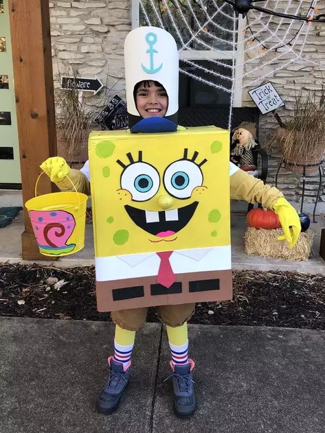 Diy Spongebob Costume, Holloween Costumes For Kids, Spongebob Costume Ideas, Spongebob And Patrick Costumes, Diy Spongebob, Spongebob Halloween, Spongebob Costume, Spongebob Birthday Party, Cartoon Character Costume