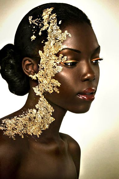 Make Up Gold, Gold Makeup, Black Makeup, Beauty Shoot, Beauty Shots, Gold Leaves, Afro Art, Editorial Makeup, African Beauty