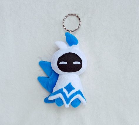 Venti Plush, Felt Crafts Flowers, Venti Cosplay, Genshin Impact Venti, Plushie Keychain, Felt Keychain, Custom Plush, Plush Keychain, Felt Diy