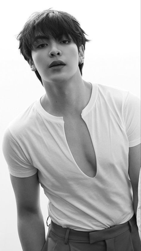 Gmmtv Actors Boy, Korean Male Models, Joong Archen, Hey Handsome, Photoshoot Bts, Gmmtv Actors, Black And White Aesthetic, Hot Actors, Handsome Actors