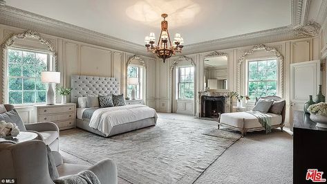 LA mansion owned by Tony Curtis and later by Cher sells for $88m Home With Pool, Holmby Hills, Hotel Bel Air, Tony Curtis, Elegant Bedroom, Spare Bedroom, Pool House, Estate Homes, Marilyn Monroe