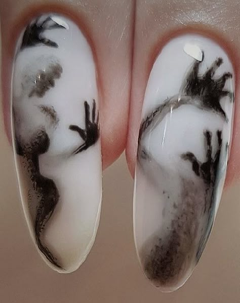 Goth Acrylic Nails, Halloween Simples, Spooky Halloween Nails, Scary Nails, Horror Design, Horror Nails, Punk Nails, Pretty Halloween, Goth Nails