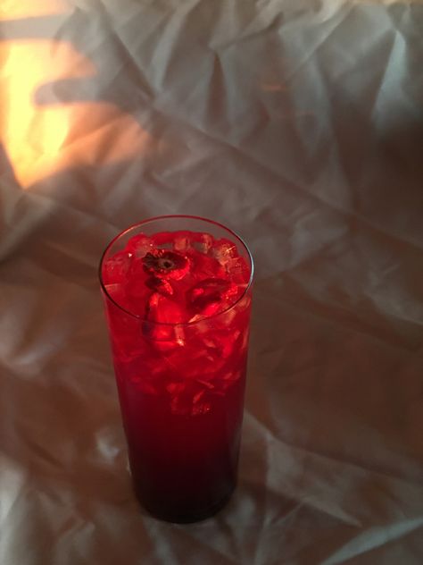 #aesthetic #hibiscus Hibiscus Tea Aesthetic, Aesthetic Hibiscus, Hibiscus Lemonade, Lemonade Aesthetic, Hibiscus Drink, Tea Aesthetic, Drink Aesthetic, Hibiscus Tea, Lemonade