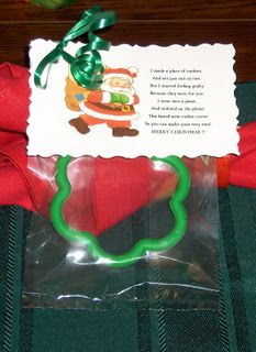 Cookie Cutter and Poem Angry Elf, Christmas Poems, Cookie Swap, Creative Cookies, Cookie Exchange, Christmas Cookie, Christmas Is Coming, Gag Gifts, Creative Expressions