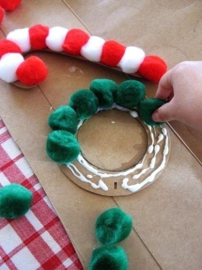 Felt Ball Crafts, Toddler Ornaments, Snowman Crafts Diy, Christmas Crafts For Toddlers, Crafts Preschool, Preschool Christmas Crafts, Christmas Crafts For Adults, Christmas Crafts For Kids To Make, Christmas Crafts To Make