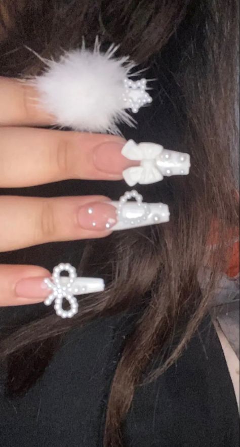 Pink Nails With Pom Pom, Nail Pom Pom, Nails With Pom Poms, Pompom Nails, Pom Pom Nails, Nike Nails, Diy Acrylic Nails, Nails Design With Rhinestones, Really Cute Nails