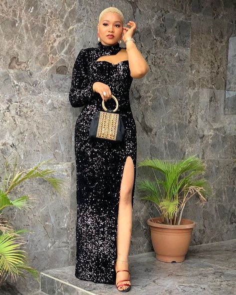 Style For Sequence Gown, Latest Dinner Gown Styles, Sequence Gown Styles, Dinner Gown Styles, Sequence Gown, Occasional Dresses, Birthday 30, Mini Gown, Dinner Gown