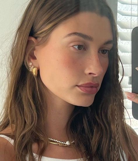 Trendy Gold Jewelry, Gold Hoops Earrings, Hollow Earrings, Chunky Hoop Earrings, Golden Earrings, Hailey Bieber, Earrings For Women