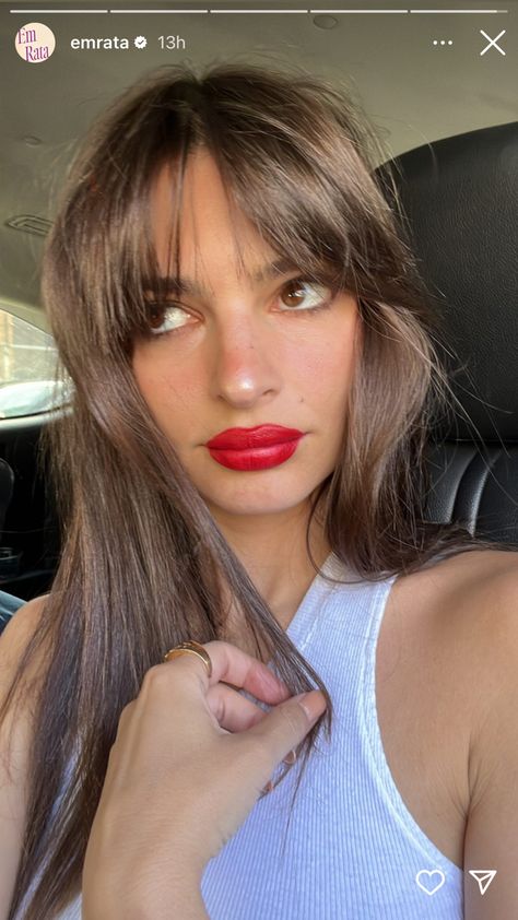 Emily Ratajkowski Makeup, Emily Ratajkowski Style, Fringe Bangs, Love Travel, May 2023, Emily Ratajkowski, Ig Stories, Red Lipstick, Travel Fashion