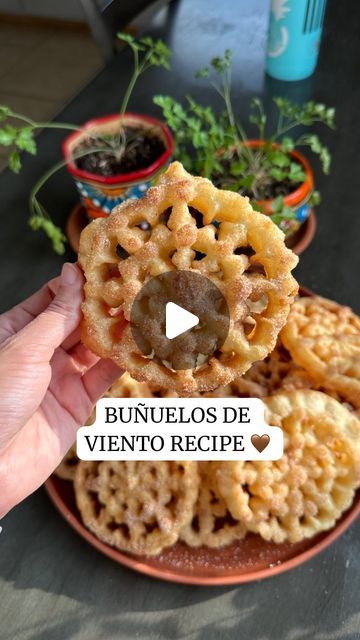 Daisy on Instagram: "BUÑUELOS DE VIENTO RECIPE 🤎👇🏼 1 1/2 Cups All Purpose Flour 1 Cup Whole Milk 2 Tbsp Melted Unsalted Butter 2 Tbsp Sugar 2 Eggs 1/2 Cup Water 1/2 Tsp Baking Powder 1 Tsp Vanilla Extract 1/4 Tsp Salt Topping Ingredients 👇🏼 1/3 Cup Sugar 1 Tsp Cinnamon As a kid I always thought buñuelos were hard to make. My mom never made them for us but now I’m happy that I’m able to make these for my kids. They were eating them as I was done making them because they were that good! 🥰 I hope that you enjoyed this recipe ❤️ • • • #mexicanfood #buñuelos #recetas #recipe #dessert" Banuelos Recipe Easy, How To Make Bunuelos, Buenelos Recipe Mexican, Bunuelos De Viento Recipe, Easy Bunuelos Recipe, Mexican Bunuelos, Mexican Bunuelos Recipe, Bunuelos Recipe, Seafood Soup Recipes