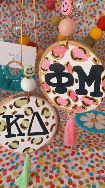 Sorority Craft Ideas, Vinyl Paintings, Sorority Art, Alpha Alpha, Omega Alpha, Alpha Gam, Alpha Omicron Pi, Pi Phi, Sorority Crafts