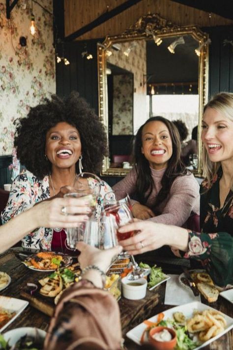 Social Gathering Photography, People Eating At A Restaurant, People At Restaurant Photography, People In A Restaurant, Restaurant Ambience Photography, People In Restaurant, Eating At Restaurant, Friends At A Restaurant, Being Social