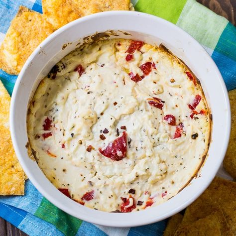 Spicy Cheese Dip, Spicy Feta, Feta Cheese Dip, Hors Devours, Warm Appetizers, Spicy Southern Kitchen, Cheese Dips, Cheese Dip Recipe, Delicious Dips Recipes