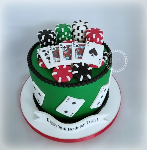 Poker Themed Birthday Cake Simple Casino Cake, Casino Cake Ideas For Men, Poker Grooms Cake, Poker Theme Cake, Poker Birthday Cake, Poker Cake For Men, Casino Cake Ideas, Casino Cake, Casino Cakes For Men