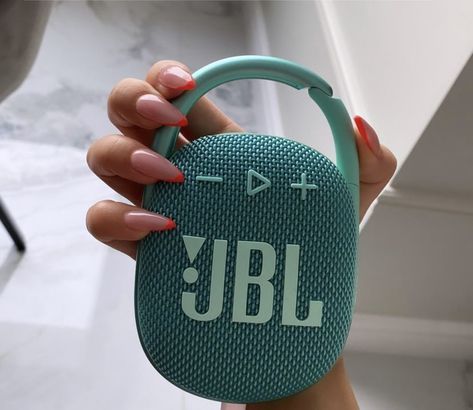 Jbl Speaker Aesthetic, Bluetooth Speakers Aesthetic, Jbl Speakers Aesthetic, Jbl Clip 4, Cute Headphones, Mini Bluetooth Speaker, Retro Gadgets, Girly Accessories, 20th Birthday