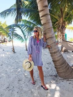 Beach Vacation Outfits Over 40, Bahamas Outfit Ideas, Caribbean Vacation Outfit, Bahamas Outfit, Island Vacation Outfits, Caribbean Outfits, Style Hacks, Hi Sugarplum, Bahamas Vacation