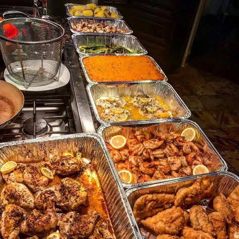 354 Likes, 6 Comments - Chef Baul (@chefbaul) on Instagram: “Private Bday request client #2 #Cheflife” Soul Food Buffet, Sweet 16 Food Ideas, Food Buffet, Soul Family, Haitian Food Recipes, Catering Ideas Food, Soul Food Dinner, Party Food Buffet, Thanksgiving Food