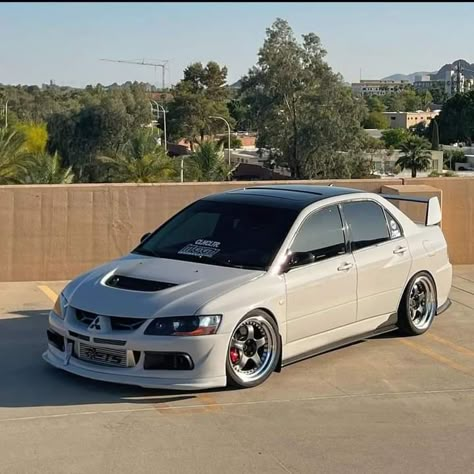 Evo 9, Evo 8, Mitsubishi Lancer Evo, Mitsubishi Cars, Jdm Wallpaper, Hummer Cars, Evo X, Lancer Evo, Mitsubishi Evo