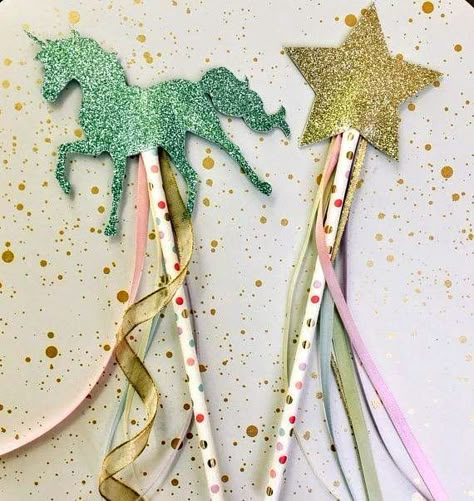 Kids Unicorn Party, Unicorn Centerpiece, Unicorn Birthday Decorations, Princess Wands, Princess Star, Unicorn Themed Birthday Party, Star Wand, Unicorn Party Supplies, Unicorn Crafts