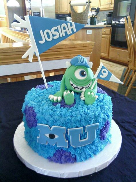 Cute Monsters University cake! Monster University Cakes, Monster University Birthday, Monster Inc Cakes, Monster Inc Birthday, Monster Cake, Monster Birthday Parties, Monsters University, Monster Birthday, Disney Cakes