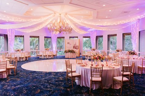 Disneyland Wedding Reception, Disneyland Hotel California, Epcot Wedding, Disney Wedding Decor, Fairytale Wedding Theme, Fairy Tail Wedding, Disneyland Wedding, Enchanted Garden Wedding, The Sleeping Beauty