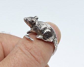 Rat Ring, Julien Solomita, Lily Ring, Sterling Silver Spoon Ring, Animal Ring, Cute Rats, Spoon Jewelry, Animal Rings, Dope Jewelry