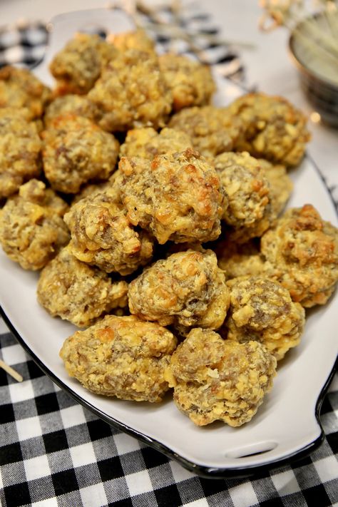 Sausage Balls are a classic appetizer for holiday parties and they are so easy to make. This recipe is made without Bisquick for a quick and easy bite that everyone loves. Sausage Balls Without Bisquick Or Flour, Sausage And Bisquick Balls, Bisquick From Scratch, Sausage Ball Recipe Bisquick, Sausage Balls With Self Rising Flour, Recipe For Sausage Balls, 4 Ingredient Sausage Balls, Classic Sausage Balls, Sausage Balls Bisquick Easy