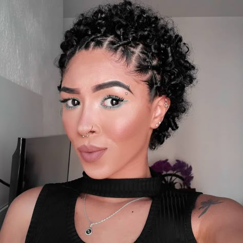 20 Short Curly Hairstyles: The Latest Trends and Ideas Hairstyles For Short Curly Hair Black, Short Coily Hairstyles, Really Short Curly Hairstyles, Hairstyle Short Curly Hair, Big Chop Curly Hair, Short 4b Hair, Big Chop Styles, Big Chop Hairstyles, Big Chop Natural Hair