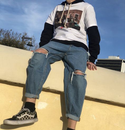 Eboy Outfit Men, Outfits Grunge Hombre, Aesthetic Boy Outfit Grunge, E Boy Aesthetic Outfit Men, E Boy Outfit, Outfit Hombre Aesthetic, Outfits Aesthetic Hombre, Outfit Aesthetic Boy, Grunge Boy Aesthetic Outfit