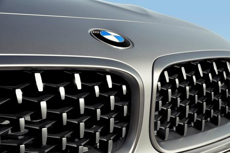 Say Goodbye To BMW's Only Two-Seat Sports Car. Pour one out for the BMW Z4 - the end is nigh. Bmw Z4 M40i, Car Grill, Bmw Z4 Roadster, Electric Sports Car, Mercedes Benz Logo, Front Grill, Bmw Z4, Grill Design, Car Exterior