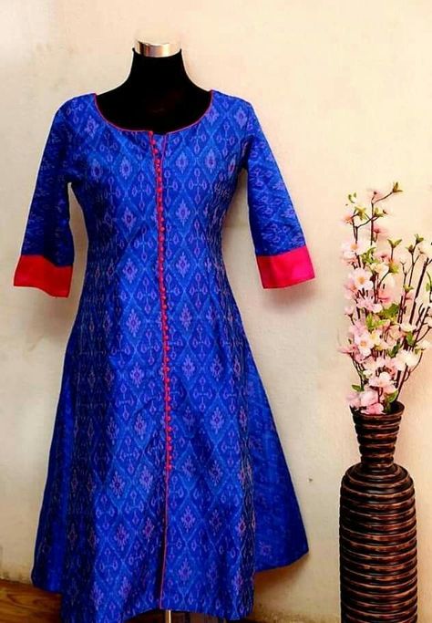 230+ Latest Kurti Neck Designs For Salwar Suit (2021) Images with Patterns Kalamkari Frocks, Neck Designs For Salwar, Salwar Models, Sambalpuri Dress, Chudithar Design, Handloom Dress, Simple Anarkali, Silk Kurti Designs, Salwar Neck Designs