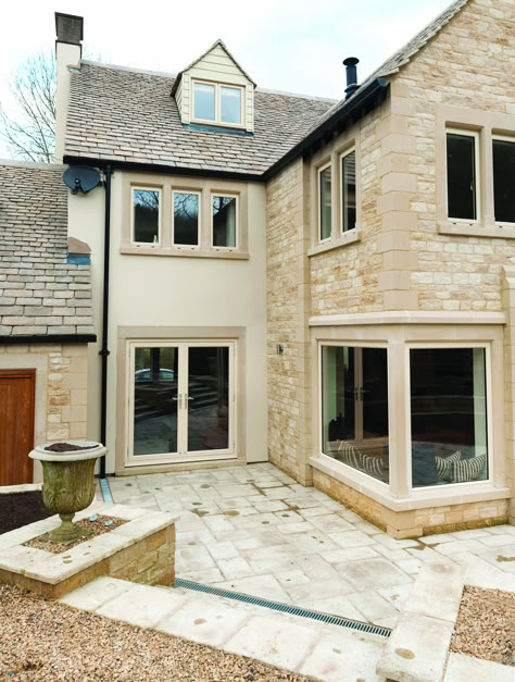 Rendered House, Cream Rendered House Exterior, Sandstone Windows Exterior, Cream Windows, Beige Render Exterior, Cream Windows Exterior, Stone House Cream Windows, Beige Windows Exterior, Stone And Render House Exterior