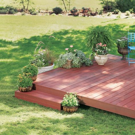 Backyard Decking Ideas Ground Level, Floating Deck Landscaping Ideas, Outdoor Platform Ideas, Outdoor Floating Deck, Floating Deck Front Porch, Floating Decks Backyard, Decks On The Ground, Platform Deck Ideas Ground Level, Portable Deck Patio