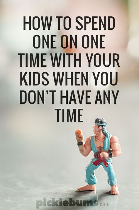 How to spend one on one time with your kids when you don't have any time! One On One Time With Kids, Thing Wednesday, Mom Time Management, Motherhood Encouragement, Social Norms, Education Positive, Parenting Tools, Parenting Ideas, Parenting Help