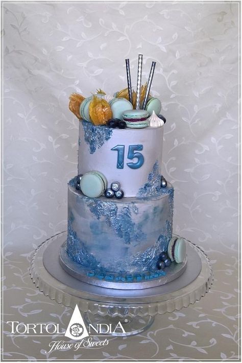 Birthday cake by Tortolandia 15 Year Boy, Boy Birthday Cake Ideas, Boy Cake Ideas, 16th Birthday Boy, Birthday Cake For Boy, Cake For Boy, Boy 16th Birthday, 15th Birthday Cakes, 4th Birthday Cakes