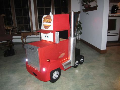 Picture of Jack as Mack Kids Car Garage, Cars Halloween Costume, Truck Costume, Wheelchair Costumes, Birthday Movie, Car Costume, Easy Halloween Costumes Kids, Cardboard Car, Truck Diy