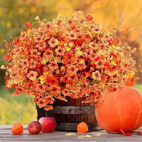 Fall Decor For Front Porch, Decor For Front Porch, Front Porch Flower Pots, Front Porch Flowers, Garden Mum, Pot Decor, Porch Plants, Porch Flowers, Fall Floral Arrangements