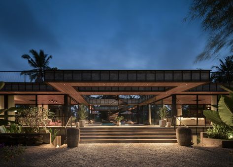 Bond house by Alexis Dornier | Detached houses Alexis Dornier, Clubhouse Design, Resort Villa, Architect House, Ubud, Outdoor Swimming Pool, Maine House, Detached House, Club House