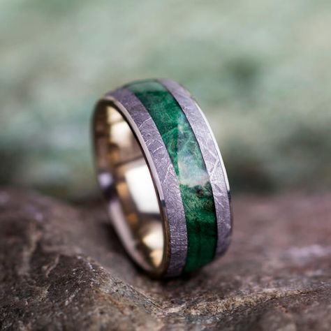 Green Box Elder Burl Ring With Meteorite, White Gold Wedding Band-3704 Green Wedding Rings, Meteorite Rings, Mens Wedding Bands White Gold, Ring Armor, Wooden Inlay, Western Rings, Handmade Wedding Band, Meteorite Jewelry, Wedding Ring For Him