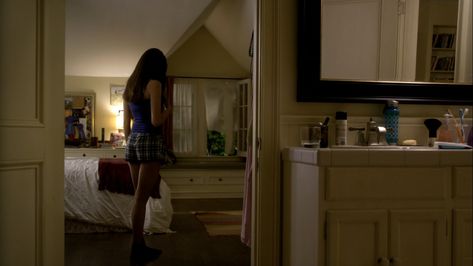 Gilbert House, Minimal Studio, Katerina Petrova, Horror House, Asian Street Style, Elena Gilbert, Bedroom Layouts, Dream House Interior, Brunette Girl