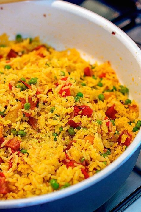 Java rice- This flavorful rice dish is healthy too! Add chicken to make it a whole meal.  #javarice #ricerecipes #healthysidedishes Java Rice, Vegetable Rice, Ginger Chicken, Instant Pot Pressure Cooker, Healthy Side Dishes, Pressure Cooker Recipes, Rice Dishes, Rice Recipes, Cooker Recipes