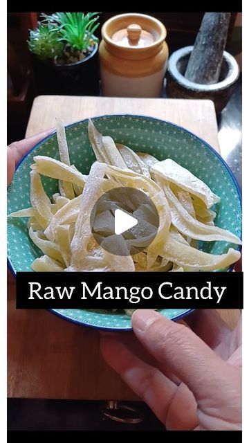 Raw Mango Recipes, How To Make Dried Mango, Dried Mango Recipe Desserts, Raw Mango Pickle Recipe, Raw Mango Juice, Dried Mangoes, Mango Puree, Mango Recipes, Sun Dried