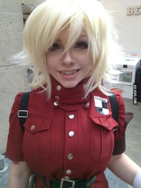 Seras Victoria cosplay Alucard Cosplay, Hellsing Cosplay, Seras Victoria, Epic Cosplay, Amazing Cosplay, Cute Cosplay, Manga Cosplay, Avril Lavigne, Dieselpunk